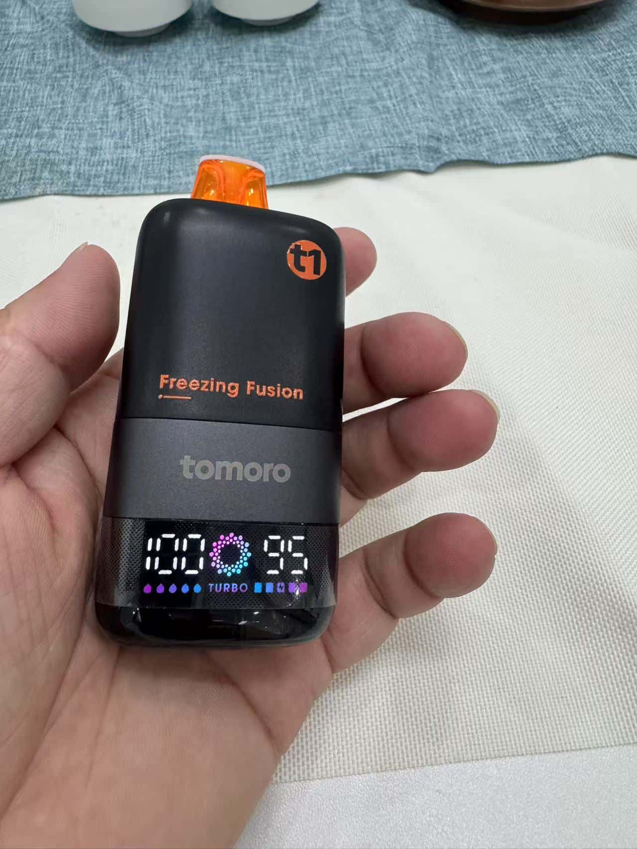 Ruby Kw Strawberry kiwi Tomoro T1 20000 Puffs - Pods photo review